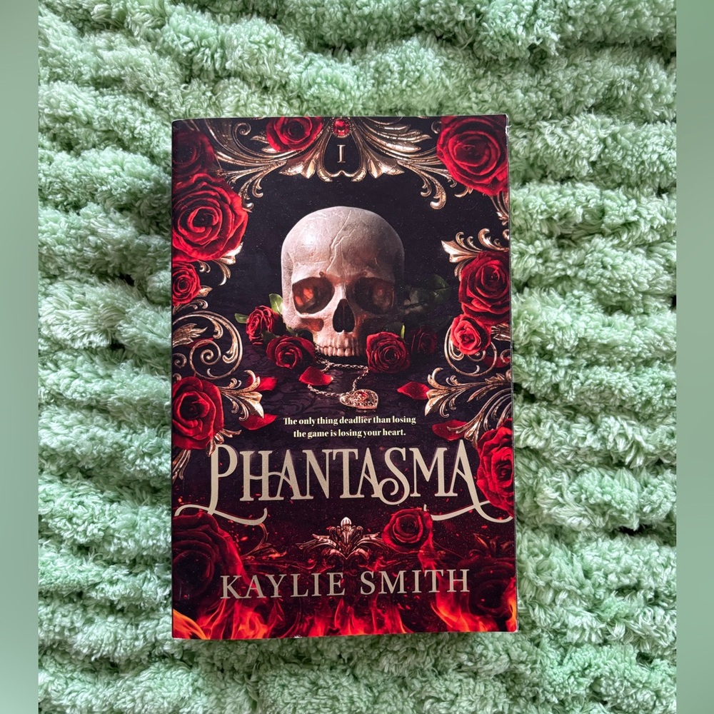 Phantasma written by Kaylie Smith